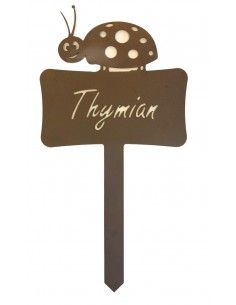 Kräuterstecker Kräuterstecker Thymian mit Marienkäfer -  Gesamthöhe 24cm 
Gesamthöhe inkl. Stecker 24 cm
Breite 13 cm
Höhe St