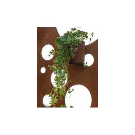 Sichtschutzwand mit Kreisausschnitten oben