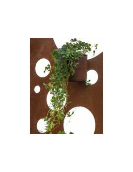 Sichtschutzwand mit Kreisausschnitten oben