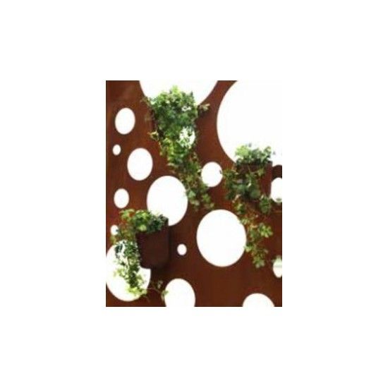 Sichtschutzwand mit Kreisausschnitten oben