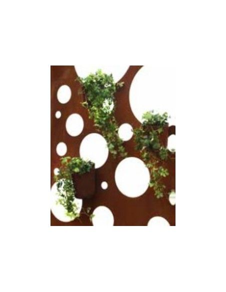 Sichtschutzwand mit Kreisausschnitten oben