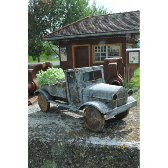 Pflanzgefäße + Schalen + Kronen Deko Truck zum Bepflanzen - Austin - grau - 48 cm lang Der Deko Truck "Austin" eignet sich super