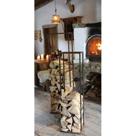 Gartendeko Rost Schlichter Holzstabler Rahmen - 121 cm hoch - groß 
Höhe 121 cm
Breite 33 cm
Tiefe 33 cm
