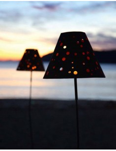 Gartendeko Rost Windlicht Dots mit Zwischenboden und Hülse - 29 cm Ø - groß 
Dieses schöne Windlicht ist kompatibel mit einem 8 2