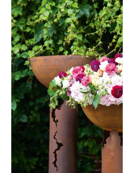 Gartendeko Rost Runde Rost Säule Ferraio Höhe 125cm, Ø 20 cm inkl. Standfuß - klein 
Höhe 125 cm
Durchmesser 20 cm
