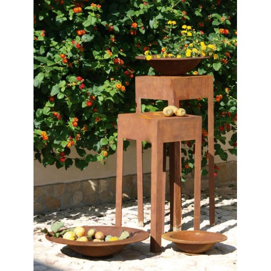 Gartendeko Rost Edelrost Tisch aus 2mm Stahl, Höhe 100 cm 
Tischfläche 35 x 35 cm
Höhe 100 cm
