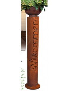 Willkommen Säule, moderner Schriftzug, Standring, Höhe 148 cm, Durchmesser 20 cm 2