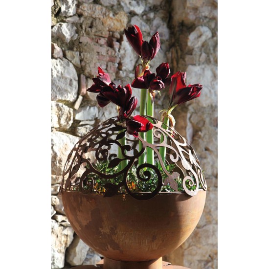 Halbkugeln  Barock-Halbkugel mit Ring - Ø 50 cm Ø 50 cm
mit angeschweißtem Ring an der Innenseite der Öffnung
passt genau auf 