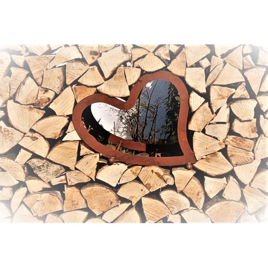 Kaminholzregale und Herzen Metall Kaminholzregal Herz liegend - klein - 50 cm Breit 
Liegendes Herz Metall für Holz z.B. Birken