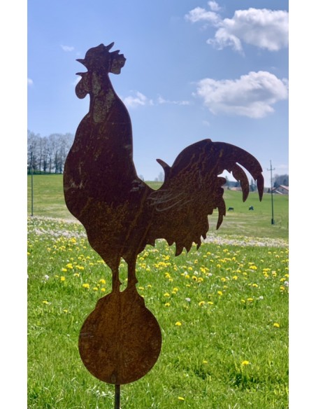 Hühner, Gockel und Küken Gartenstecker krähender Hahn auf Kugel - Gesamthöhe 160 cm Dieser Hahn steht krähend auf einer Kugel un