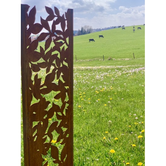 Start Deko Stele Komorebi mit Blattausschnitten - Höhe 150 cm 
Höhe 150 cm
