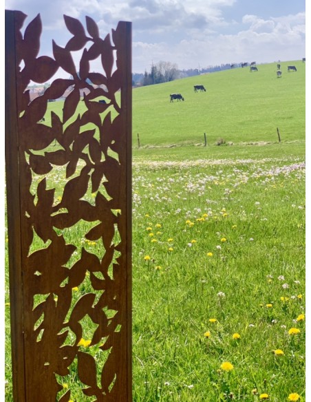 Start Deko Stele Komorebi mit Blattausschnitten - Höhe 150 cm 
Höhe 150 cm
