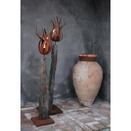 Gartenfackeln Edelstahl Feuerblume - Fiamma - 45 cm mit Hülse - Groß Ø 45 cm 
Feuerblume "Fiamma" mit einer Hülse, ideal zum Ei