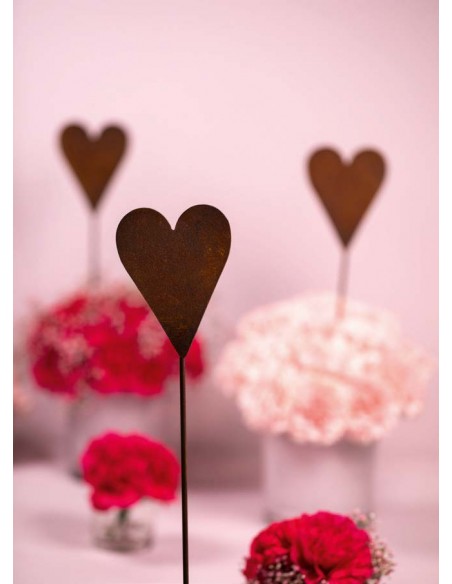 Gartenstecker Herz Mini Metall Herz Gartenstecker - Höhe 11 cm - lange Variante perfekte Tischdeko Herzen für Hochzeit

Der kl