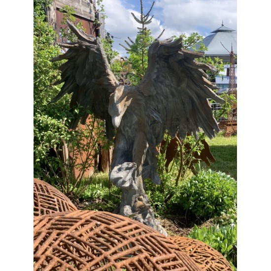 Sonstige Vögel Steinfigur Adler Rosteffekt - Wesen der Lüfte - Höhe 152 cm 
Höhe 152 cm
Breite 122 cm
Tiefe 74 cm
Gewicht 26