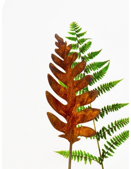 Gartendeko Rost Edelrost Gartenstecker Farn - 26 cm hoch - klein Kleiner wilder Farn als Gartenstecker in der kleinen Ausführung