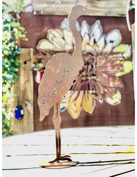 Adler, Falke und Reiher Rost Reiher stehend auf Platte, Höhe 72 cm Der Edelrost Fischreiher ist ein wundersch&ouml;nes Gartendek