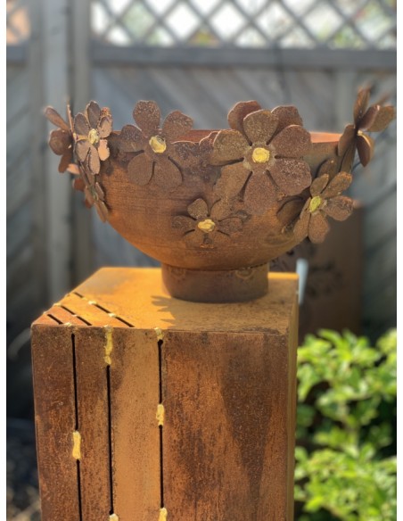 Pflanzgefäße + Schalen + Kronen Halbkugel Pflanzschale mit Goldblüten am Rand - 40 cm Durchmesser - Serie Blütentraum 
Halbkuge