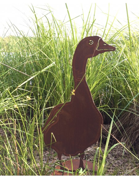 Enten und Gänse Deko Gans Metall - stehend von Vorne 60 cm hoch Diese lustige Ente scheint direkt in Deinen Garten watscheln zu  Enten und Gänse Deko Gans Metall - stehend von Vorne 60 cm hoch Diese lustige Ente scheint direkt in Deinen Garten watscheln zu