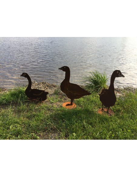 Frühlingsdeko Deko Gans Gartenfigur Metall - stehend seitlich - Höhe 60 cm 
Höhe 60 cm,
auf Bodenplatte
