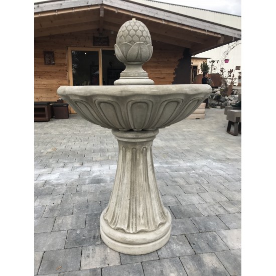 Brunnen und Wasserspiele Brunnen C mit Pinienzapfen Brunnen
mit Ornament und Pinienzapfen
inkl. Pumpe