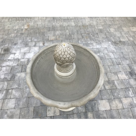Brunnen und Wasserspiele Brunnen C mit Pinienzapfen Brunnen
mit Ornament und Pinienzapfen
inkl. Pumpe