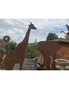 Elefant Deko Gartenfigur Elefant 150 cm hoch - 120 cm breit - nur mit Rohrverbindung hinten 
Höhe 150 cm
Breite 120 cm
die  2