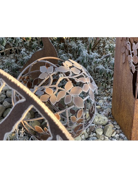 50 cm Dekokugeln in Rost Optik Rost Gartenkugel mit Blättern außen