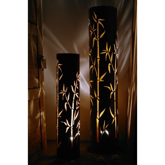 runde Rostsäulen Bambus Rostsäule rund - Höhe 148 cm - rund Ø 30 cm Höhe 148 cm
Ø 30 cm
unten mit Standring für bessere Standf