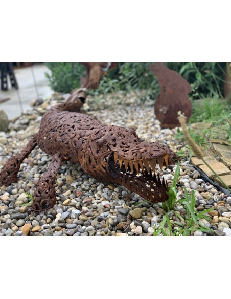 Start Gartenfigur Krokodil lebensgroß aus Metall - 128 cm 
Länge 128 cm
Breite 35 cm
Höhe 25 cm