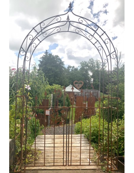 Gartendeko Rost Rosenbogen mit Spitze - Höhe 240 cm - Breite 140 cm - Schlosserqualität Metall mit Rostpatina robuster und stabi