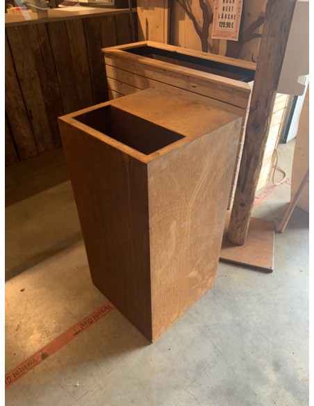 kreative Pflanzgefäße  Podest 80cm hoch zum Bepflanzen Säule 
Podest mit Aussparung ca 15cm
zum Bepflanzen im Deckel
Grundflä kreative Pflanzgefäße  Podest 80cm hoch zum Bepflanzen Säule 
Podest mit Aussparung ca 15cm
zum Bepflanzen im Deckel
Grundflä