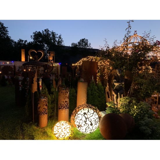 70 cm Kugeln Edelrost Barockkugel zweiteilig - 80cm Ø  XXL sehr aufwendig geschnittene und besonders edle Kugel
Durchmesser 80 