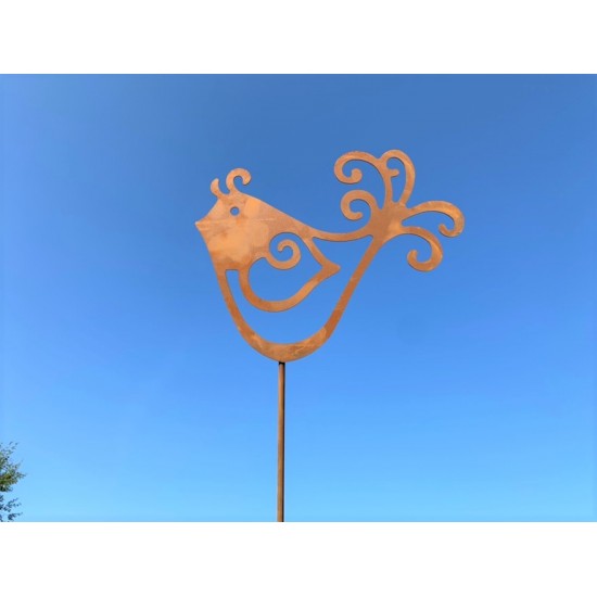 Vogel Deko Gartenstecker Vögelchen aus Metall natürlicher Rost Blauer Himmel fliegender Vogel