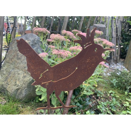 Vogel Deko Zaunkönig Topfstecker 30 cm - groß - Deko Vogel mit Krone 
Gartenstecker Zaunkönig mit einer Krone auf dem Kopf
Der