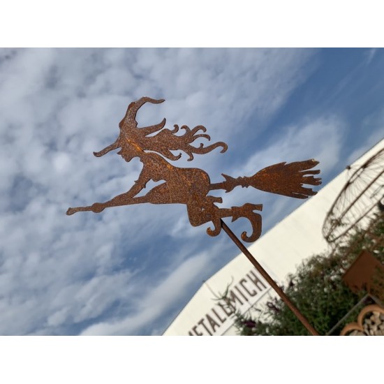 Hexen, Elfen, Drachen und Mystisches Fliegende Hexe als Gartenstecker - mini - Höhe 18 cm Die fliegende Hexe ohne Kessel fliegt 