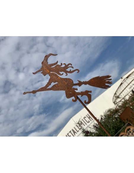 Hexen, Elfen, Drachen und Mystisches Fliegende Hexe als Gartenstecker - mini - Höhe 18 cm Die fliegende Hexe ohne Kessel fliegt 