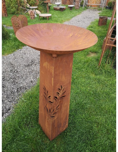 Farn Serie Konusgefäß -Farn -  Höhe 120 cm Höhe 120cm
mit 4x Stahlkugeln Ø40mm
oben kann eine passende Pflanzschale (siehe Zub