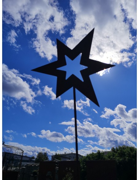 Gartenstecker Stern