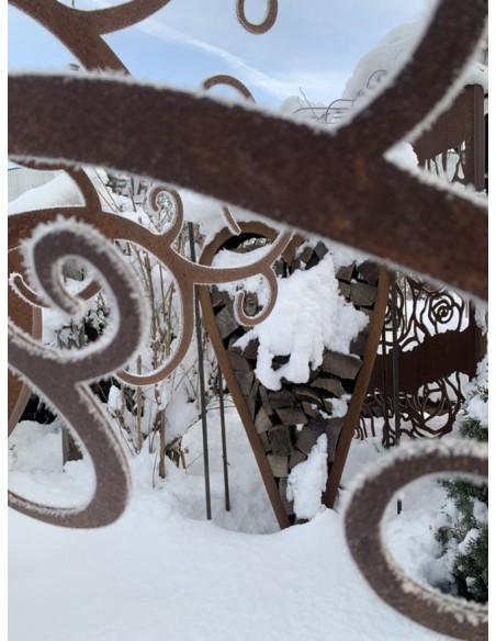 Kaminholzregale und Herzen Holzstapler - Cuore - Herz Kaminholzregal im Rahmen aus 15 mm Vierkantstahl - Höhe 160 cm 
Holzstapl Kaminholzregale und Herzen Holzstapler - Cuore - Herz Kaminholzregal im Rahmen aus 15 mm Vierkantstahl - Höhe 160 cm 
Holzstapl