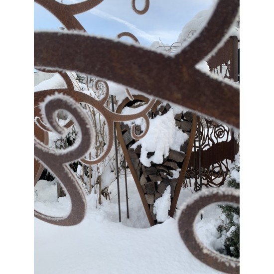 Kaminholzregale und Herzen Holzstapler - Cuore - Herz Kaminholzregal im Rahmen aus Vierkantstahl - Höhe 120 cm 
Holzstapler - C