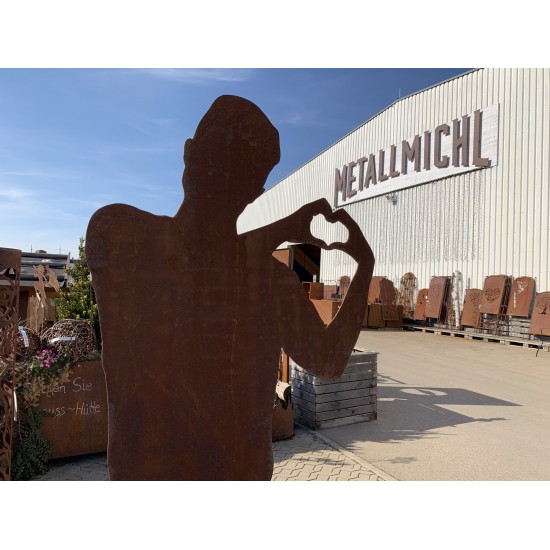 Lebensgroße Figur - Tom - Hände bilden ein Herz - 184 cm hoch 
Lebensgroße Silhouette eines Mannes Tom - Die Hände bilden