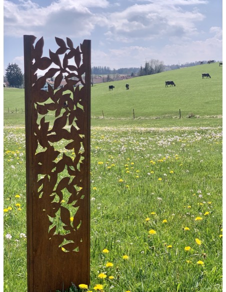 Start Deko Stele Komorebi mit Blattausschnitten - Höhe 150 cm 
Höhe 150 cm
