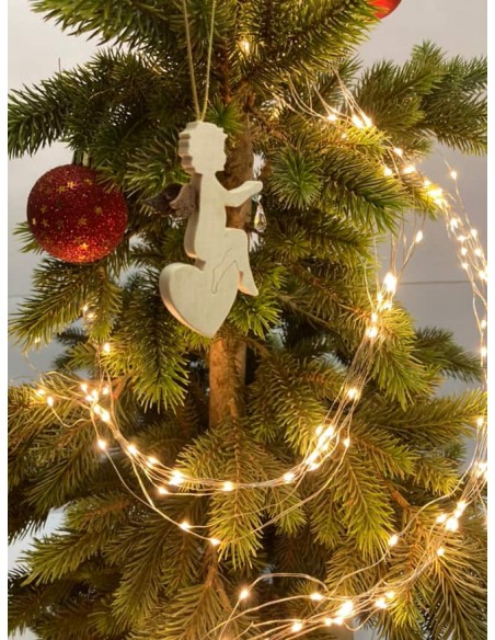 Holz / Rost Kombinationen Engel auf Herz sitzend mit Kristall und Edelrost Flügel - Christbaumschmuck aus Ahornholz - Höhe 9,5 c