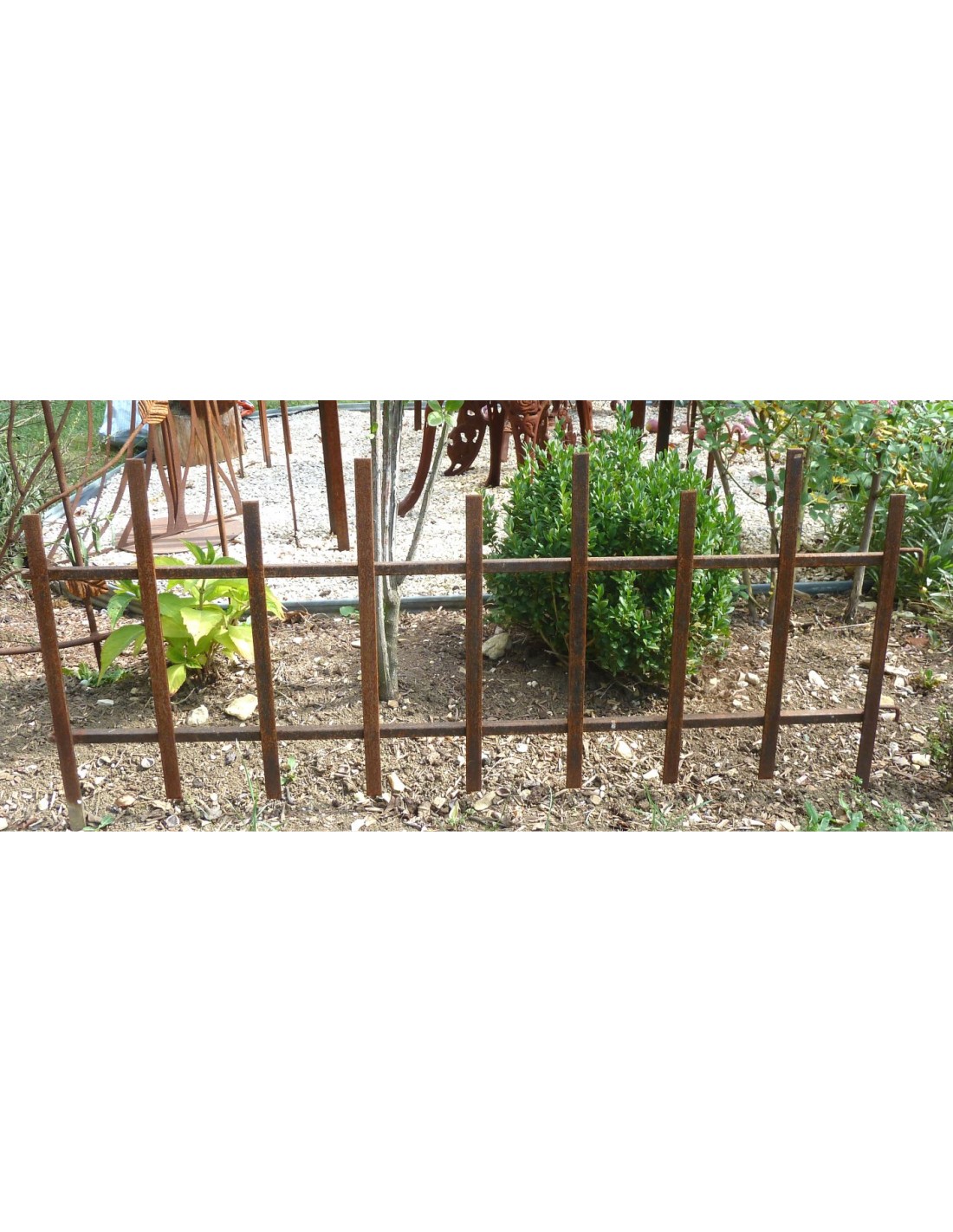 hier dekorativen Zaun aus Metall mit Rostpatina kaufen