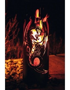 Feuersäulen Feuersäule - Fliegender Drache Edelrost Feuersäule "Fliegender Drache"
Höhe 80 cm
Ø 34 cm
unten geschlossen (mit
