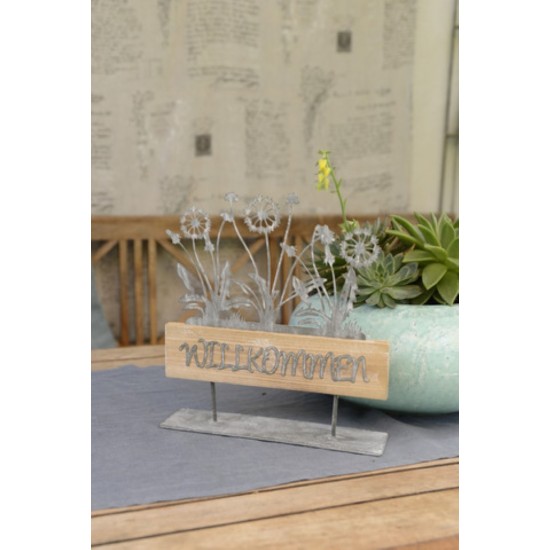 Hauseingang gestalten und Geschenke zum Einzug Aufsteller Willkommen mit Pusteblume 
Größe 
Länge 29 cm
Tiefe 7 cm
Höhe 31 c