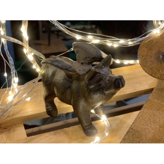 Neuheiten Gerry's Garden fliegendes Glücksschwein aus Gusseisen - 10 cm lang Unser lustiges Gusseisen Glücksschwein bringt allen