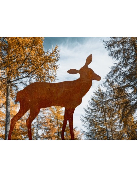 Weihnachtsdeko Reh mit geneigtem Kopf auf Platte, Höhe 58 cm, Breite 60 cm, mittel Dieses Reh mit geneigtem Kopf ist die mittler