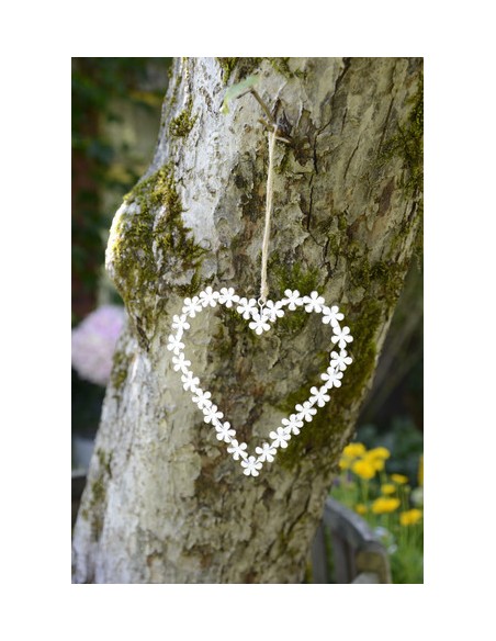 Herzige Dinge - Edelrost Dekoherzen Blumenherz Madita zum Hängen - Höhe 15 cm Herzhänger Madita 
Dieses verspielte Herz ist umr